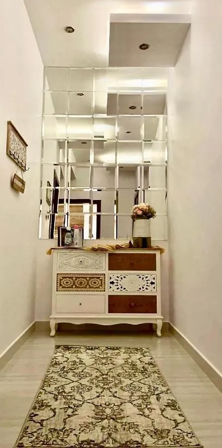 Woodsea Fascinated Apartment Jidá